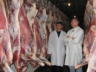 Нөөцийн махны борлуулалтын байдалд Ерөнхий сайд гэнэтийн шалгалт хийлээ