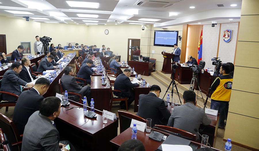 Нийслэл 2016 оны төсвөө хэлэлцэн баталлаа