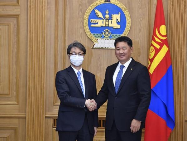 Ерөнхий сайд У.Хүрэлсүх Япон Улсаас Монгол Улсад суух Элчин сайдыг хүлээн авч уулзав