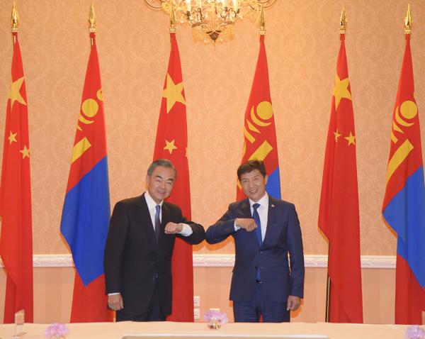 Монгол Улсын Гадаад харилцааны сайд Н.Энхтайван БНХАУ-ын Төрийн зөвлөлийн гишүүн, Гадаад хэргийн сайд Ван И Нар хэлэлцээ хийв