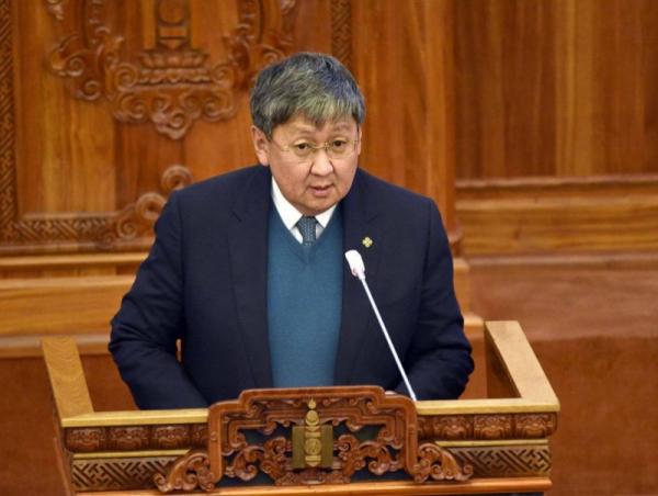 Ирэх оны төсвийн тухай хуулийн төслүүдтэй хамт өргөн мэдүүлсэн хуулийн төслүүдийг хэлэлцэж эхлэв