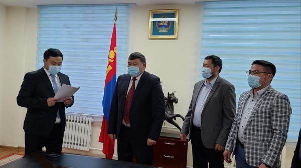 Өмнөговь аймгийн 2021 оны төсвийн төслийг өргөн барьлаа