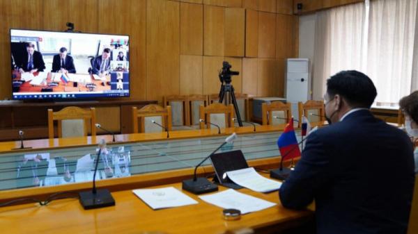 Ирэх сарын эхээр сая тун “Спутник-V” вакциныг хүлээн авна