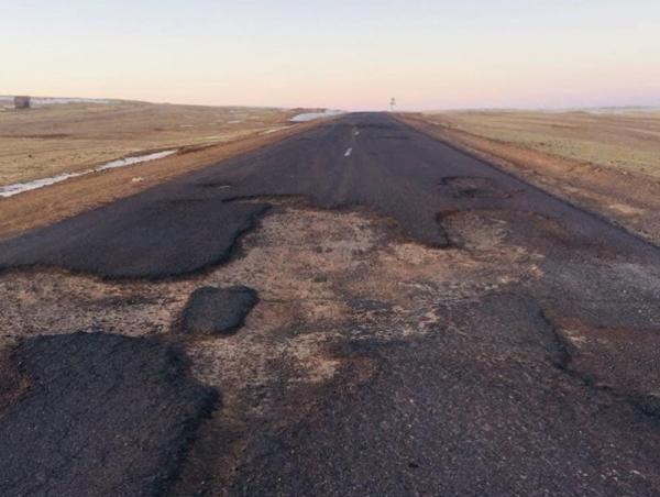 Мандалговь-Даланзадгад чиглэлийн 305,1 км автозамд засвар хийнэ