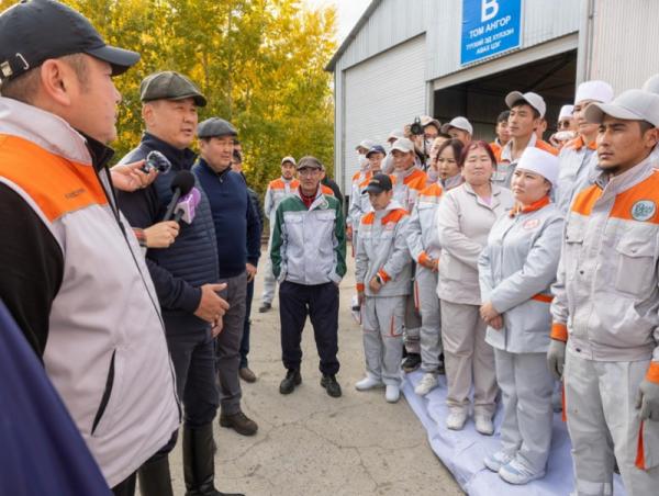 Монгол Улсын Ерөнхийлөгч Дархан-Уул аймагт ажиллалаа