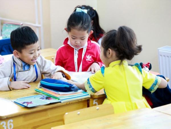 Улаанбаатарт өнөөдөр бүх шатны сургууль, цэцэрлэг цахимаар хичээллэнэ
