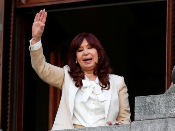 Аргентины дэд ерөнхийлөгч авлигын хэрэгт буруутгагджээ