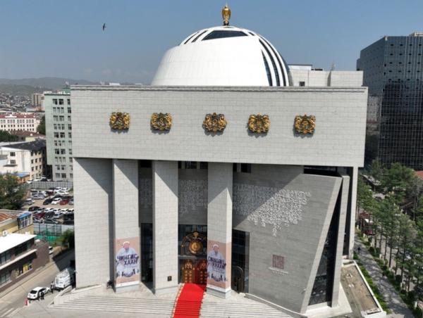 Чингис хааны өв соёлын хүрээлэнг &ldquo;Чингис хаан&rdquo; үндэсний музейд нэгтгэлээ