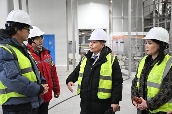 Х.Нямбаатар: &ldquo;Сүүн дархлаа&rdquo; хөтөлбөрийн хүрээнд ирэх жил 450 мянга орчим хүүхдэд сүү өгөхийг зорьж байна