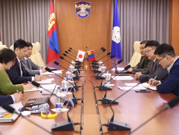 &ldquo;Ухаалаг хот&rdquo;-ыг хөгжүүлэхэд Япон улстай хамтран ажиллана