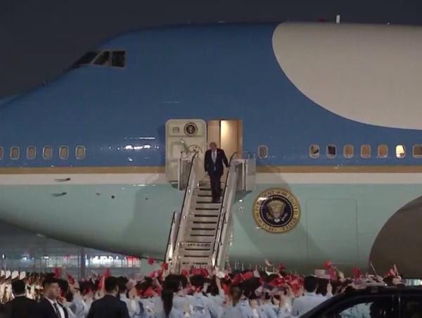 АНУ-ын Ерөнхийлөгч Дональд Трамп БНХАУ-д айлчилж байна
