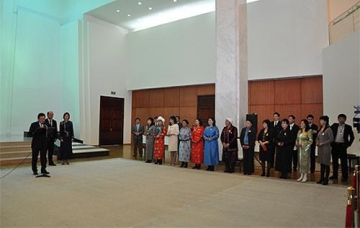 Монгол Улсын Ерөнхийлөгч Ц.Элбэгдорж шагнал гардуулав