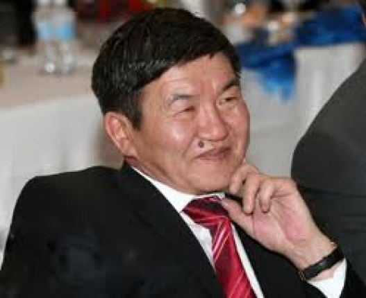 Ц.Нямдорж сайд шиг орох оронгүй гишүүддээ 100 мянган айлын орон сууцнаас квот олгоё
