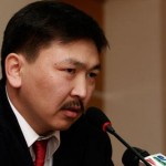 Э.Амарбат: Мэдүүлэг өгөхөөр ирж байгаагүй тул албадан баривчлахаар болсон