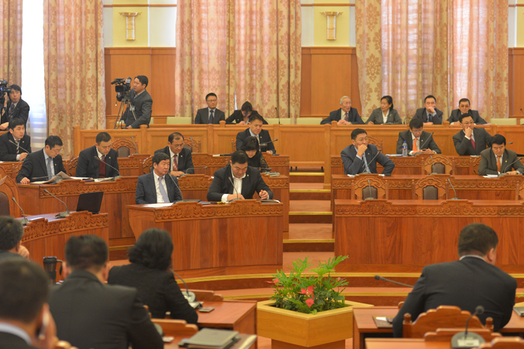 Тэсэрч дэлбэрэх бодис, тэсэлгээний хэрэгслийн эргэлтэд хяналт тавих тухай хуулийн төслийг баталлаа