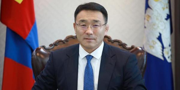 Д.Сумъяабазар: Цагаан нөмрөгт баатрууддаа олон улсын эмч нарын баярын мэнд дэвшүүлье