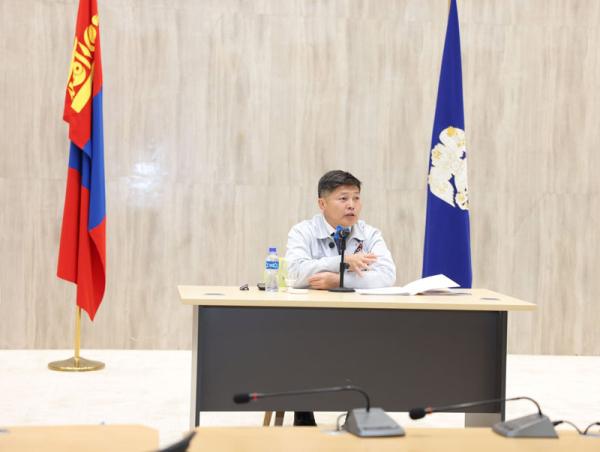 Х.Нямбаатар: Нийслэлийн өмчит компани, аж ахуйн тооцоот байгууллагуудын давсан орлогыг мега төслүүдэд зарцуулна