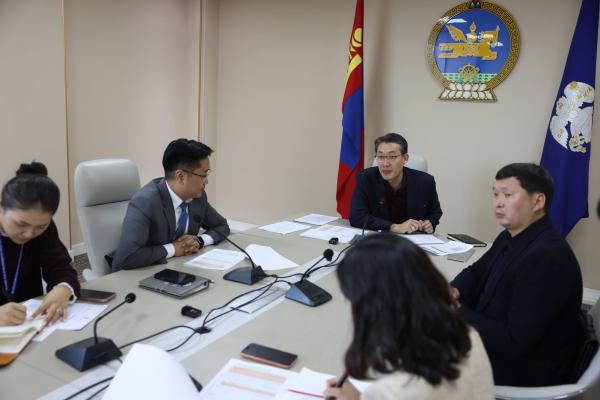 Гүйцэтгэлээ биелүүлээгүй түлш тээврийн хоёр ААН-ийн гэрээг цуцаллаа