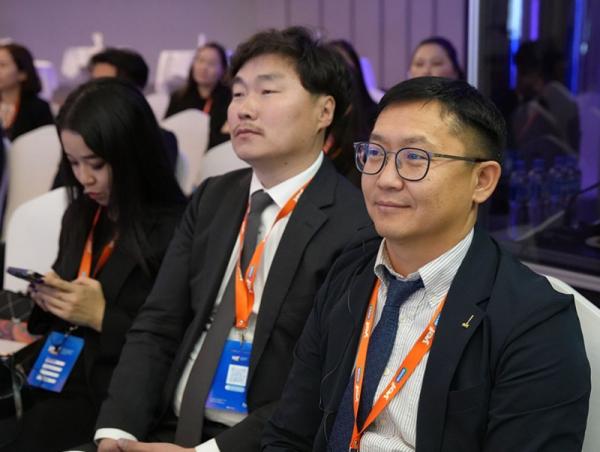 “Залуучуудын хөдөлмөр эрхлэлтийн форум"-нд 200 гаруй төлөөлөгч оролцож байна