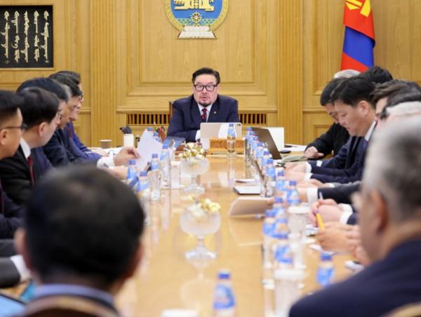 Онцгой нөхцөл байдлын үед хариу арга хэмжээний санал боловсруулж Засгийн газрын хуралдаанд танилцуулахыг Ерөнхий сайд үүрэг болголоо