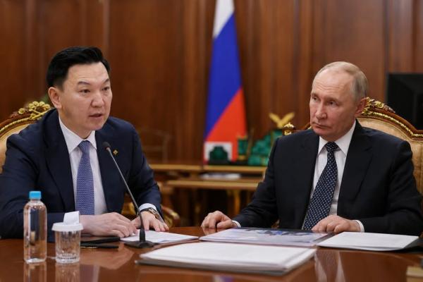 Ерөнхийлөгч В.Путин Ерөнхий сайд Н.Учралтай Владивостокт уулзана
